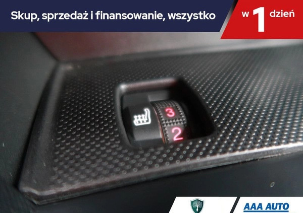 Peugeot 308 cena 96000 przebieg: 46997, rok produkcji 2020 z Pabianice małe 301